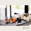 小猫の陶器置物 3点セット 上からの眺め|手作り風の質感と柔らかな色合い