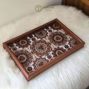 マンダラ柄トレーをデスクにディスプレイ、香炉・アクセの見せ置き – TOKUNE HOME