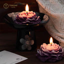 ラベンダー色の花形キャンドルと黒の陶製スタンド – TOKUNE HOME