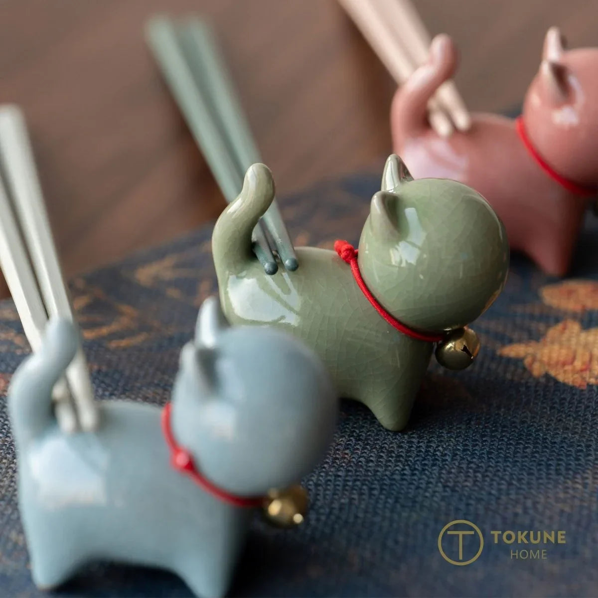 上品な陶器猫置物セット｜癒しのインテリアアイテム – Tokune home