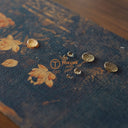 防水加工の和柄テーブルマットでお茶時間を上品に演出